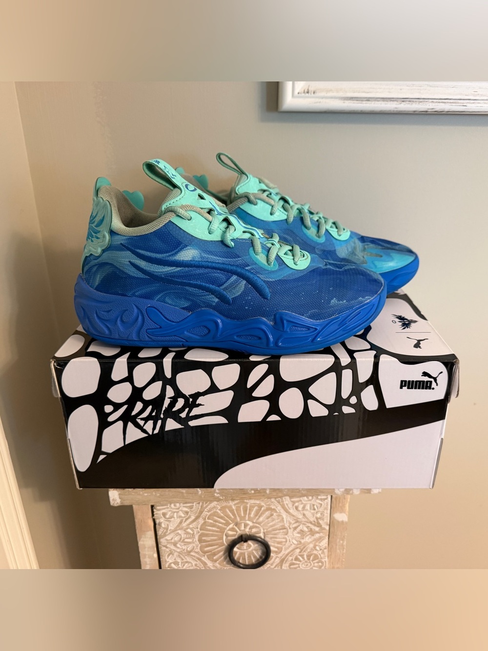 LAMELO BALL Basketball Shoes - MB.04 Lo Basketball Shoes - Youth 4